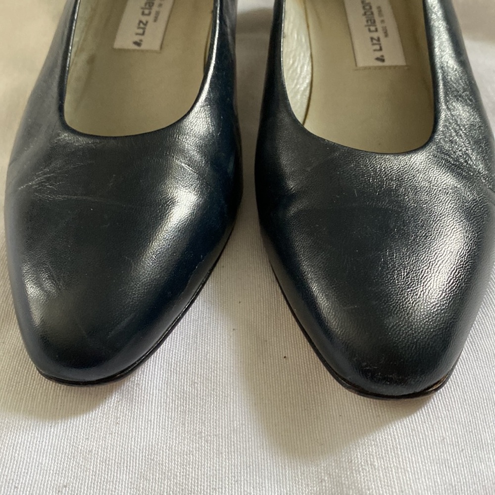 Vintage Liz Claibborne navy blue 2" tulip heels pumps - Picture 3 of 9